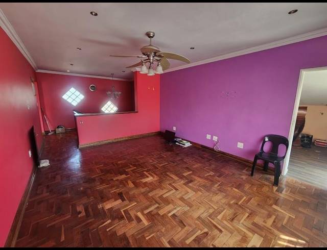 6 BEDROOM HOUSE FOR SALE IN BRACKENDOWNS